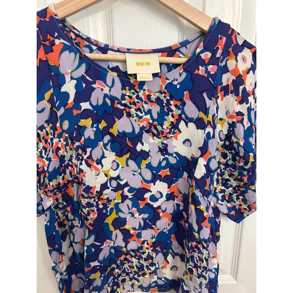 Maeve Anthropologie Floral Print Viscose Blouse Blue Purple XS Short‎ Sleeve Top - Picture 4 of 8